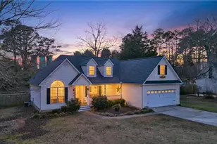 250 Willow Dell Dr, Senoia, GA 30276 - Photo 2