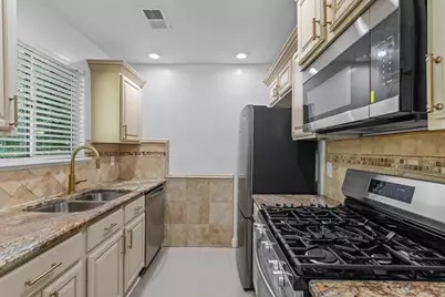 5250 Forest Downs Lane, Atlanta, GA 30349 - Photo 6