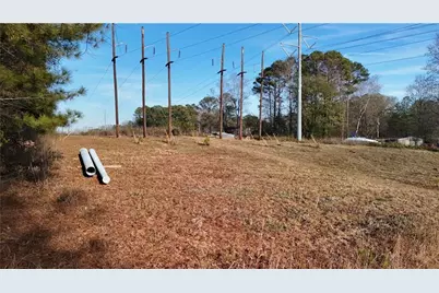 5158 SE Groovers Landing Road SE, Acworth, GA 30102 - Photo 1