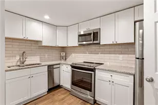 110 Lake Top Ct, Roswell, GA 30076 - Photo 36
