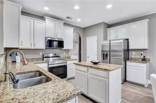 1141 SE Carillon Dr, Conyers, GA 30013 - Photo 12