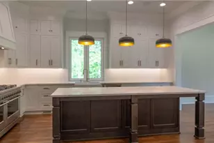 10765 Shallowford Rd, Roswell, GA 30075 - Photo 46