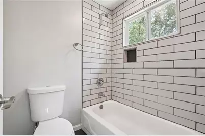 5320 Kelleys Creek Drive, Stone Mountain, GA 30088 - Photo 16