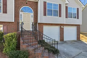 955 Sugar Meadow Dr, Sugar Hill, GA 30518 - Photo 4