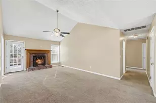 955 Sugar Meadow Dr, Sugar Hill, GA 30518 - Photo 6