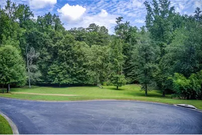 3869 Teesdale Court, Sandy Springs, GA 30350 - Photo 6