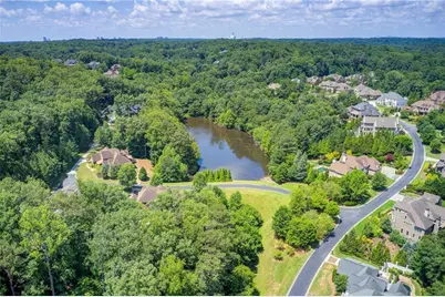 3869 Teesdale Court, Sandy Springs, GA 30350 - Photo 12