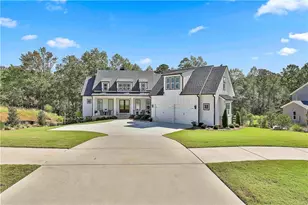 248 N Cove Dr, Newnan, GA 30263 - Photo 2