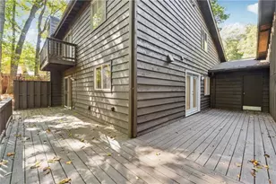 130 Lakeview Ridge W, Roswell, GA 30076 - Photo 32