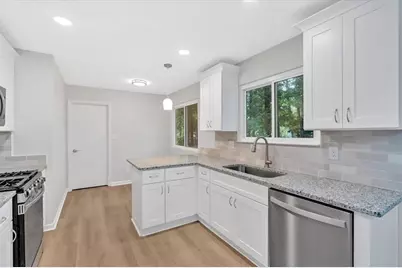 3240 Fescue Circle, Lawrenceville, GA 30044 - Photo 16