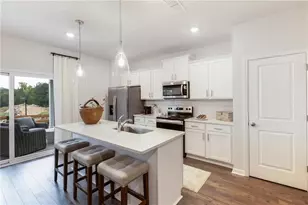 214 Seward St, Conyers, GA 30094 - Photo 6