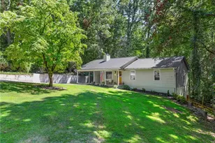 2667 Tammi Ln, Gainesville, GA 30506 - Photo 4