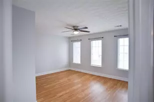 6616 Splashwater Dr, Flowery Branch, GA 30542 - Photo 16