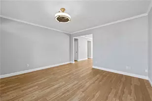 6616 Splashwater Dr, Flowery Branch, GA 30542 - Photo 12