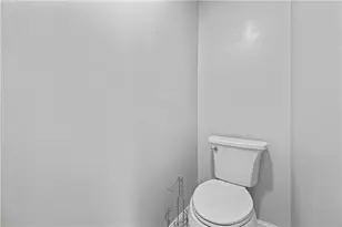 6616 Splashwater Dr, Flowery Branch, GA 30542 - Photo 40