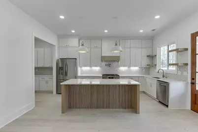 5422 Copper Creek Road, Flowery Branch, GA 30542 - Photo 12