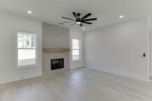 5422 Copper Crk Rd, Flowery Branch, GA 30542 - Photo 10