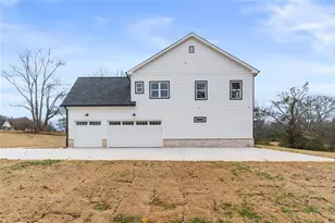 105 River Meadow Ln, Social Circle, GA 30025 - Photo 4