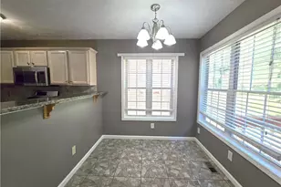 117 Davis Mill Ct, Lawrenceville, GA 30044 - Photo 8