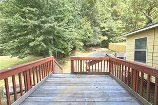 117 Davis Mill Ct, Lawrenceville, GA 30044 - Photo 2