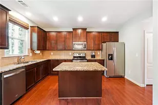 3034 Home Town Ct, Buford, GA 30519 - Photo 6