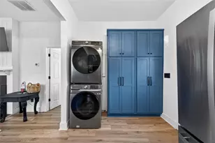 126 W 5th St, Monroe, GA 30655 - Photo 12