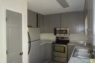 3730 Newport Dr, Gainesville, GA 30506 - Photo 12