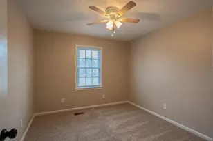55 Clingstone Cir, Newnan, GA 30265 - Photo 16