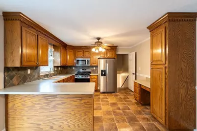 55 Clingstone Circle, Newnan, GA 30265 - Photo 6