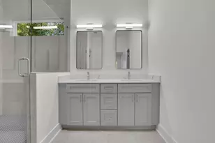 92 Claire Dr SE, Atlanta, GA 30315 - Photo 16