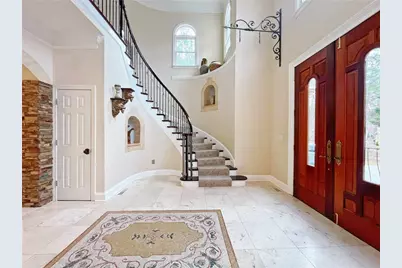 6709 Wooded Cove Court, Flowery Branch, GA 30542 - Photo 10
