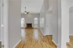 2713 Trellis Ct, Conyers, GA 30094 - Photo 6