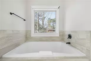 2439 Muirfield Pl, Atlanta, GA 30337 - Photo 18