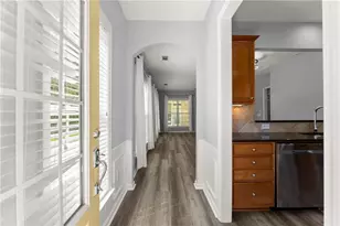 6247 Longleaf Dr, Hoschton, GA 30548 - Photo 4