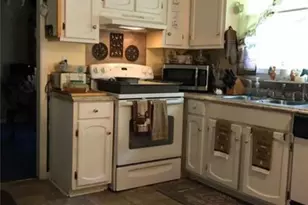 1950 Morris Dr, Riverdale, GA 30296 - Photo 10