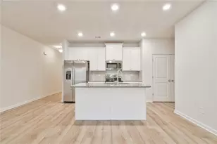 4541 Bishops Ln, Oakwood, GA 30566 - Photo 8