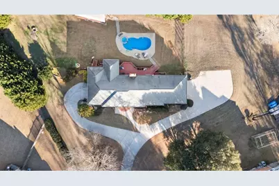 405 Savannah Circle, Jonesboro, GA 30236 - Photo 8