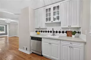 1879 Johnson Rd NE, Atlanta, GA 30306 - Photo 14