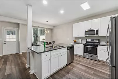 1062 Valley Rock Drive, Lithonia, GA 30058 - Photo 10