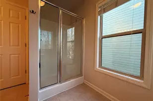 1326 Castleberry Dr, Buford, GA 30518 - Photo 18