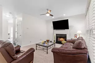 1023 White Fox Run, Lawrenceville, GA 30045 - Photo 16