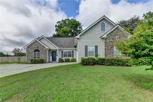 3573 Plantation Pl, Loganville, GA 30052 - Photo 4