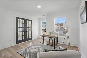 2462 Wrangler Dr SW, Atlanta, GA 30331 - Photo 10