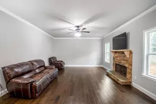 6219 Trojan Dr, Gainesville, GA 30506 - Photo 8