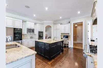 2051 Skybrooke Court, Hoschton, GA 30548 - Photo 18