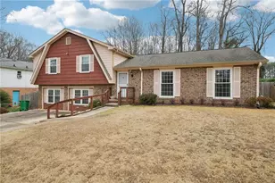 1315 Sanden Ferry Dr, Decatur, GA 30033 - Photo 2