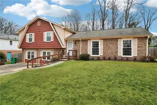 1315 Sanden Ferry Dr, Decatur, GA 30033 - Photo 2