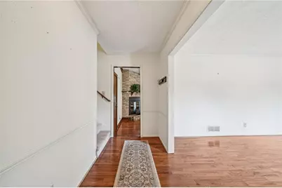 1315 Sanden Ferry Drive, Decatur, GA 30033 - Photo 4