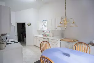 5437 Evergreen Forest Ct, Flowery Branch, GA 30542 - Photo 8