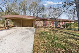 81 Russell Dr NE, Rome, GA 30165 - Photo 2